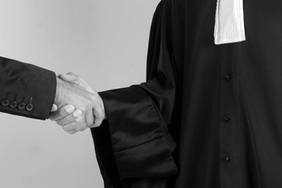 Comment choisir le bon avocat pour mon divorce?